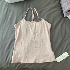 Women’s workout top